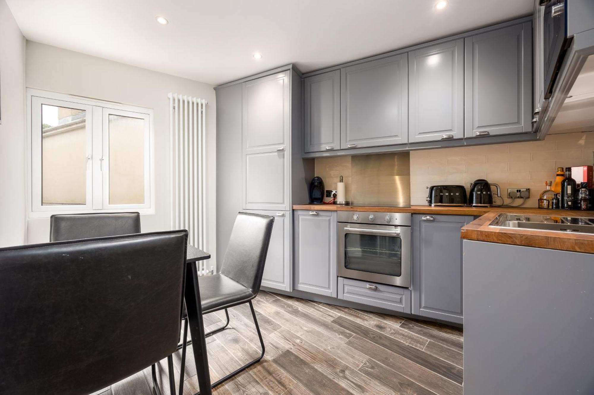 Rydal House Apartment วูดสต็อก ภายนอก รูปภาพ